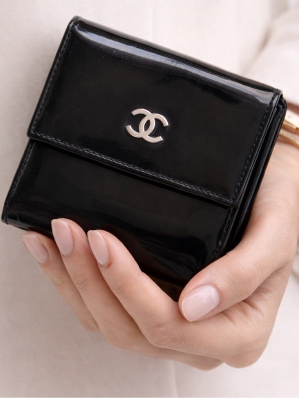 CHANEL Black Patent Leather Trifold Wallet with Silver CC